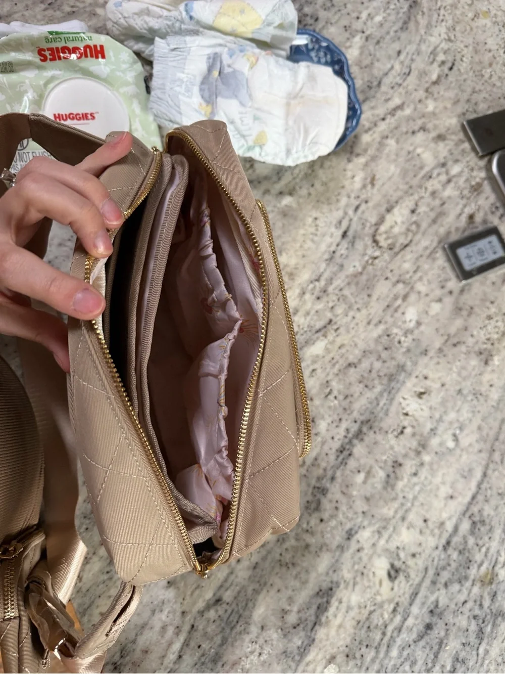 Lion & light- jetsetter mini diaper bag - beige